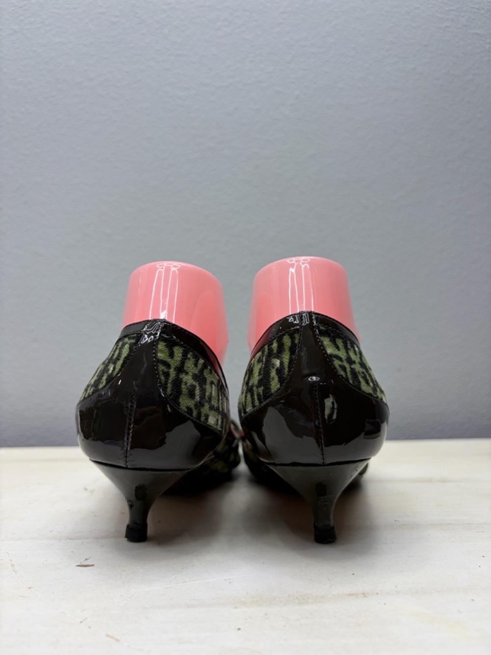Moschino Y2K Green Pointed Heels Size 8 - Picture 5 of 7